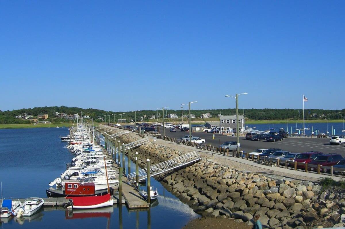 Across From Mayo Beach Walk To Downtown Villa Wellfleet Kültér fotó